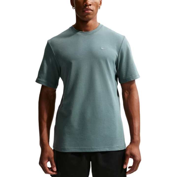 Nike Nike Primary Men's Dri-FIT Short-Sleeve Versatile Top