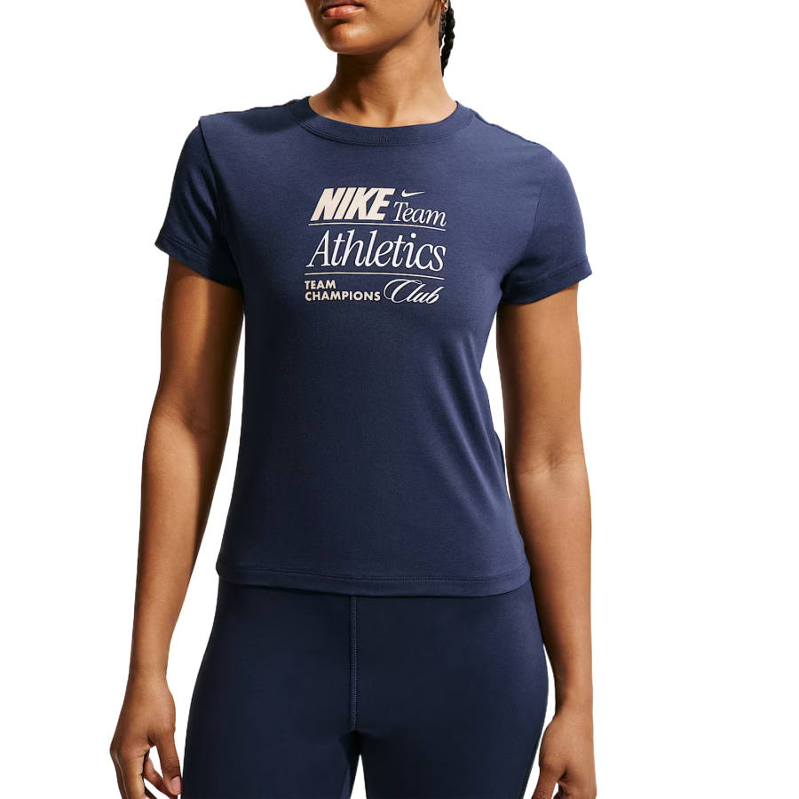 Nike Nike Sportswear Chill Knit Women's Slim Mod-Cropped T-Shirt