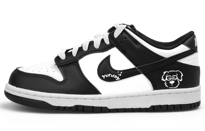 Nike Nike Dunk Low top Skateboard Shoes Black White Teenagers