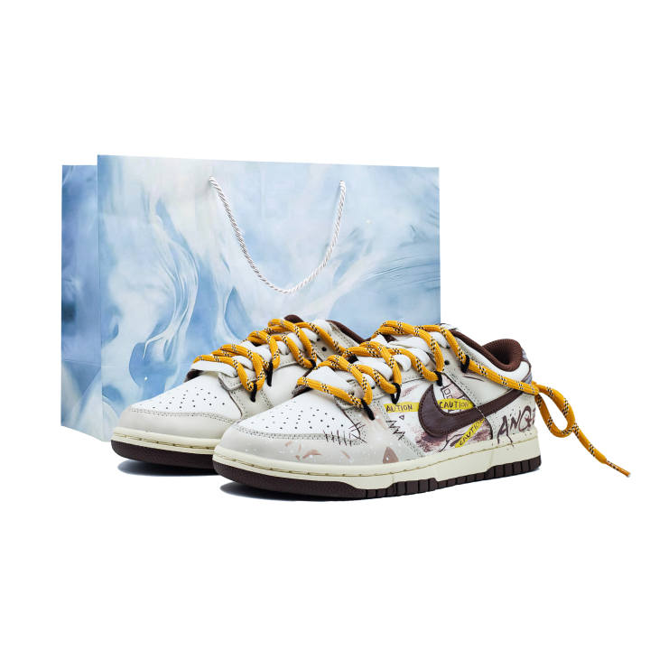 Nike Nike Dunk Absurd Handmade, Caramel Alert Cushioning Abrasion Resistant Lightweight Low top Skateboard Shoes Women's