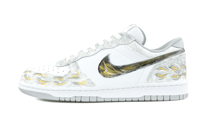 Nike Nike Big Abrasion Resistant Breathable Low top Skateboard Shoes Men's Gray Gold