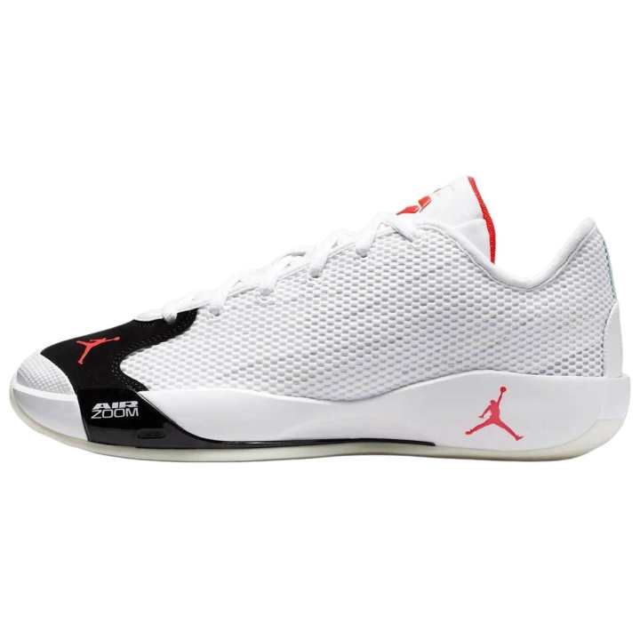 Jordan Jordan Luka .77 Basketball Shoes Men's White Black