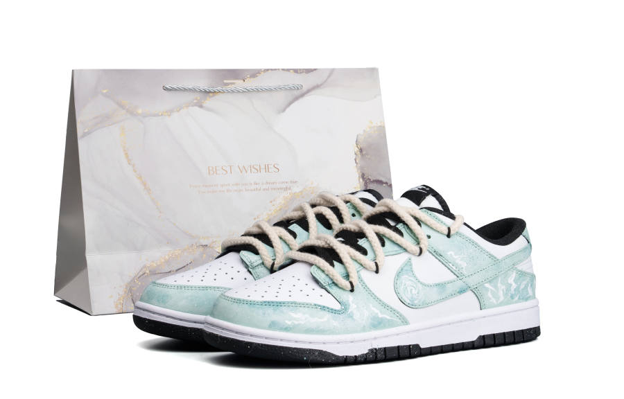 Nike Nike Dunk Fashion Trend Cushioning, Impact Resistant, Abrasion Resistant Low top Skateboard Shoes Women's Blue