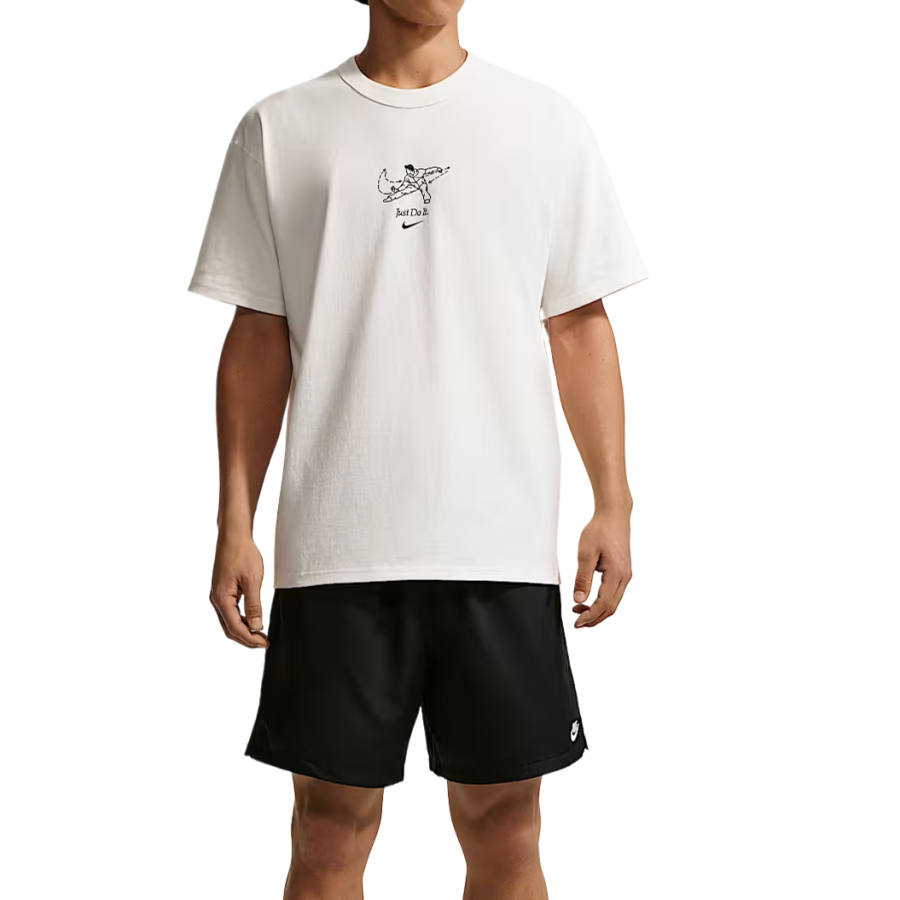 Nike Nike Sportswear T Shirts Men's Sail White Crew Neck Moderate