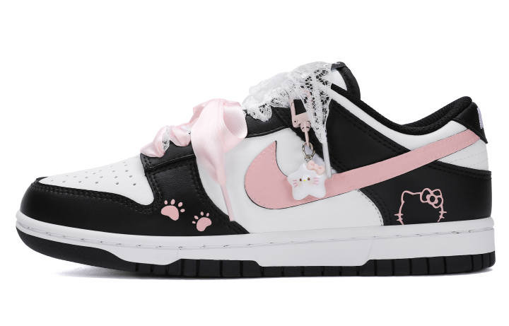 Nike Nike Dunk Low top Skateboard Shoes Women's Black Pink