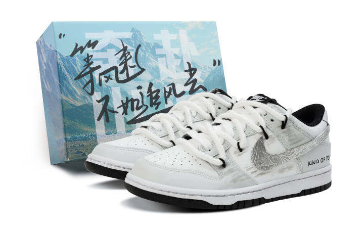 Nike Nike Dunk Low top Skateboard Shoes Unisex Silver Gray