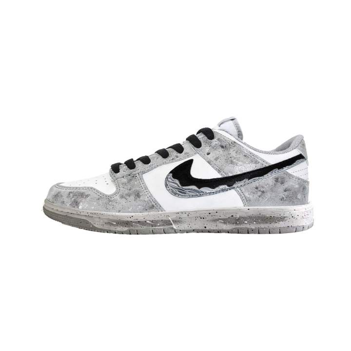 Nike Nike Dunk Low top Skateboard Shoes Women's