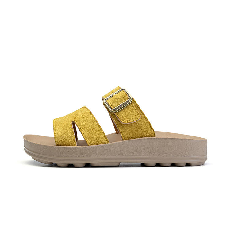 WARRIOR WARRIOR Beach Sandals Women's Sand/Yellow