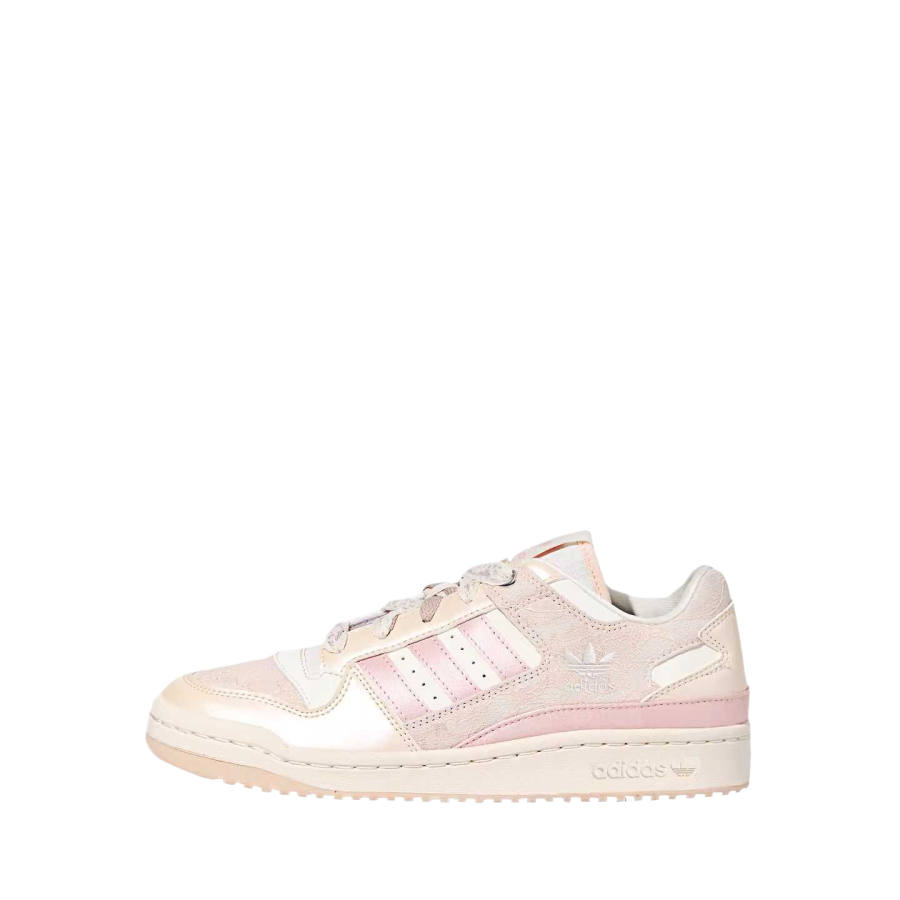 Adidas Originals FORUM Textile, Synthetic Leather Low top Skateboard Shoes Women's