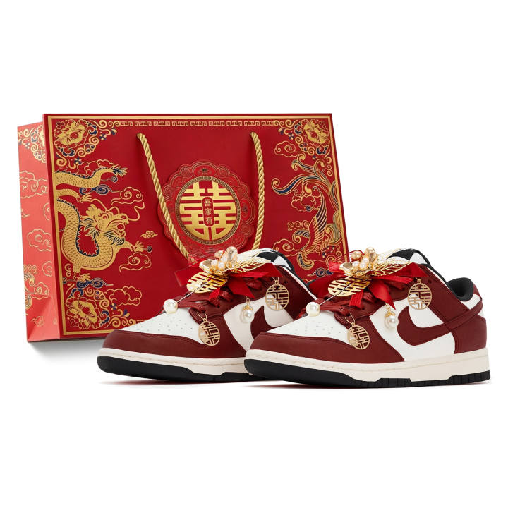 Nike Nike Dunk Formal Attire, Wedding Shoes, Love Forever Abrasion Resistant Slip Resistant Low top Skateboard Shoes Unisex