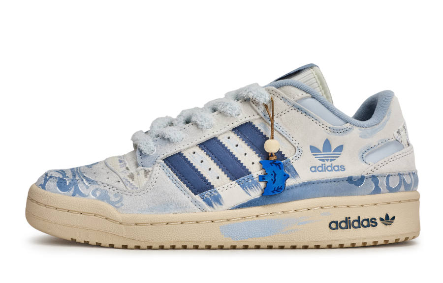 Adidas Originals FORUM 811 Manufacturing, Blue Glaze Spring Low top Skateboard Shoes Women's Beige White Blue