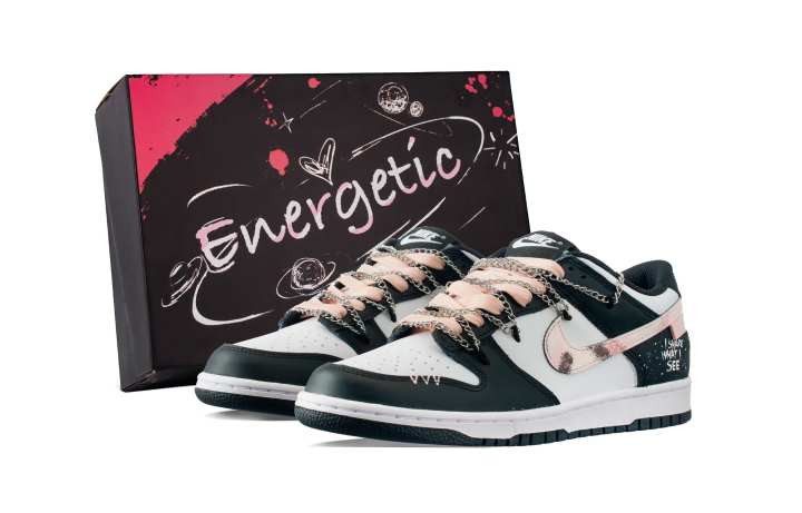 Nike Nike Dunk Cool And Stylish Rose Low top Skateboard Shoes Women's Black Pink