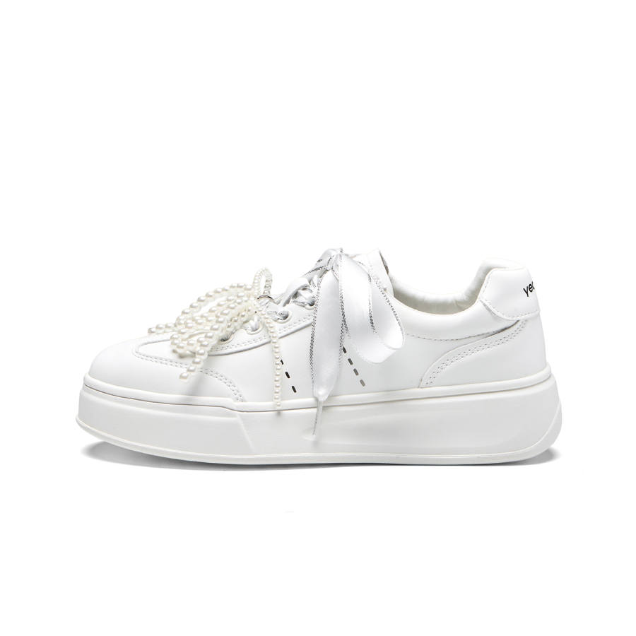 YEARCON Height Increasing Lightweight Low top Skateboard Shoes Women's
