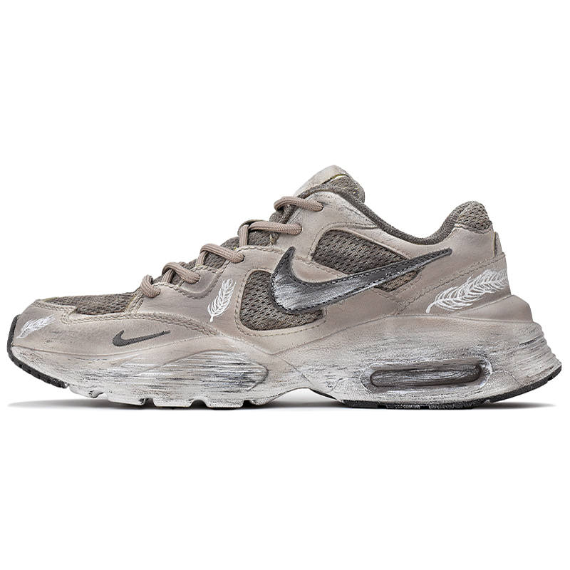 Nike Nike Air Max Fusion Abrasion Resistant Slip Resistant Low top Running Shoes Women's Gray Brown