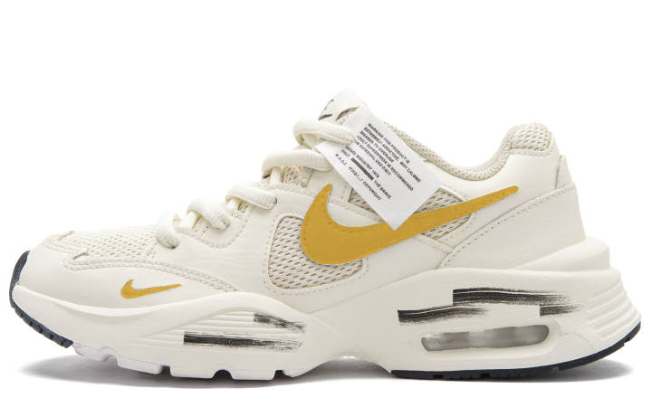 Nike Nike Air Max Fusion Low top Running Shoes Women's White Yellow