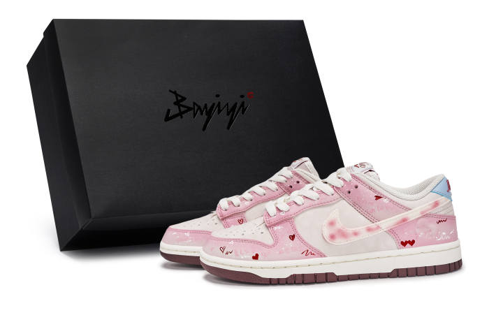 Nike Nike Dunk 811 Manufacturing, Incoming Call, Special Shoe Box Slip Resistant Low top Skateboard Shoes Women's Beige Pink