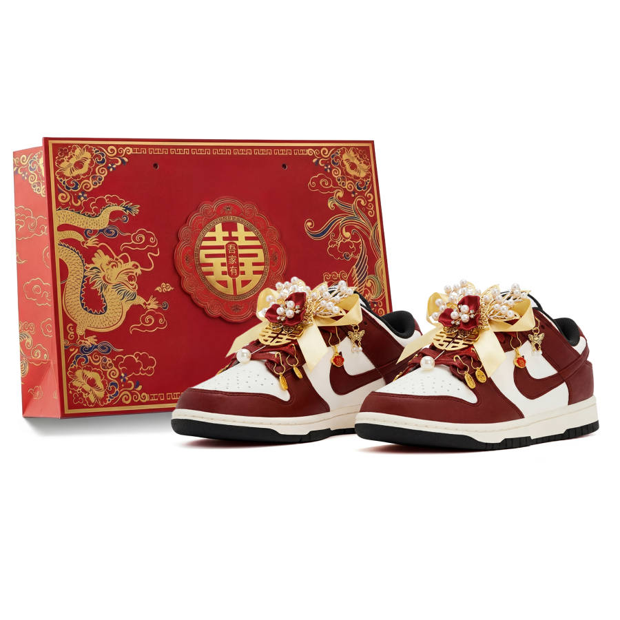 Nike Nike Dunk Wedding Shoes, Together Forever Abrasion Resistant Slip Resistant Low top Skateboard Shoes Unisex Burgundy