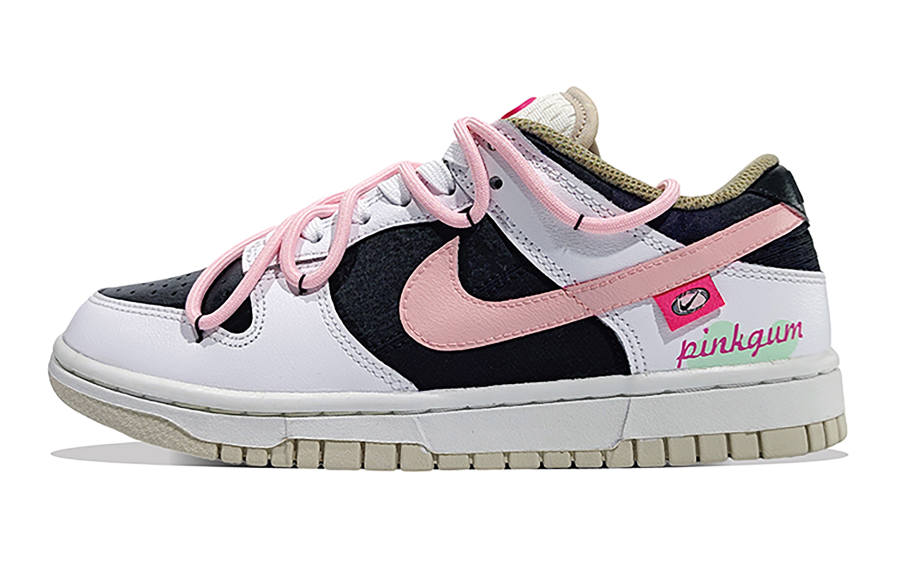 Nike Nike Dunk Peach Red Chewing Gums, Wild Culture Slip Resistant Low top Skateboard Shoes Women's Black White Pink
