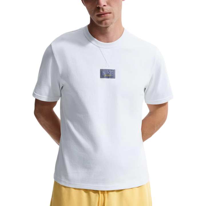 Nike Nike Sportswear Premium Essentials T-Shirt