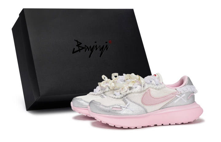 Nike Nike Phoenix Waffle Slip Resistant Abrasion Resistant Low top Running Shoes Women's Pink White Silver