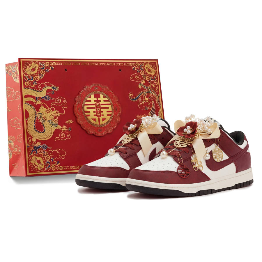 Nike Nike Dunk Wedding Shoes, Eternal Love Abrasion Resistant Slip Resistant Low top Skateboard Shoes Unisex Burgundy