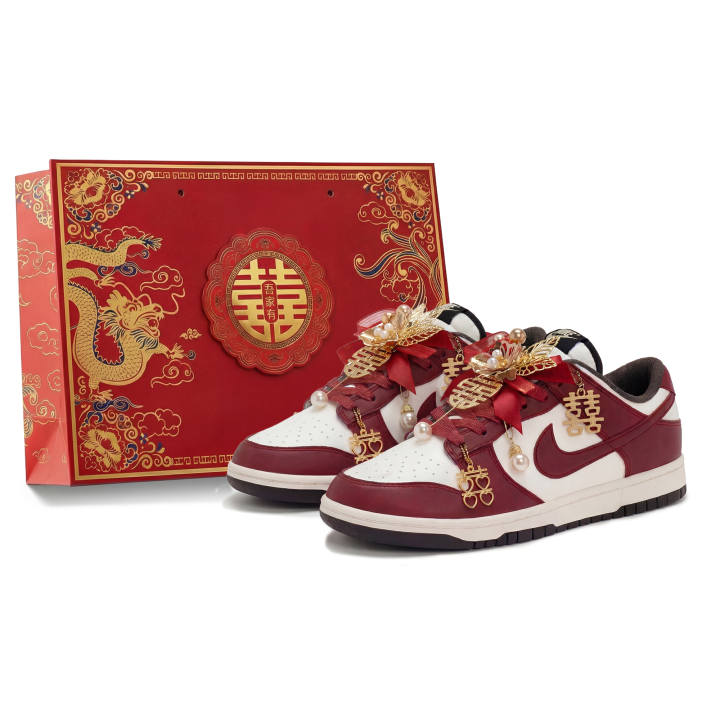 Nike Nike Dunk Skateboard Shoes Unisex Low Top White