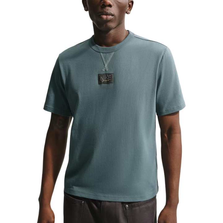 Nike Nike Sportswear Premium Essentials T-Shirt