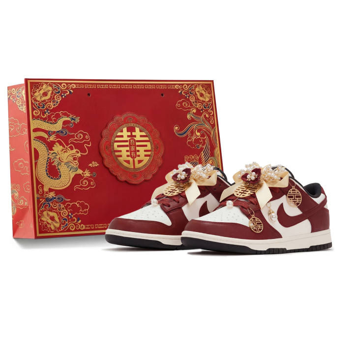 Nike Nike Dunk Wedding Shoes, A Match Made In Heaven Abrasion Resistant Slip Resistant Low top Skateboard Shoes Unisex