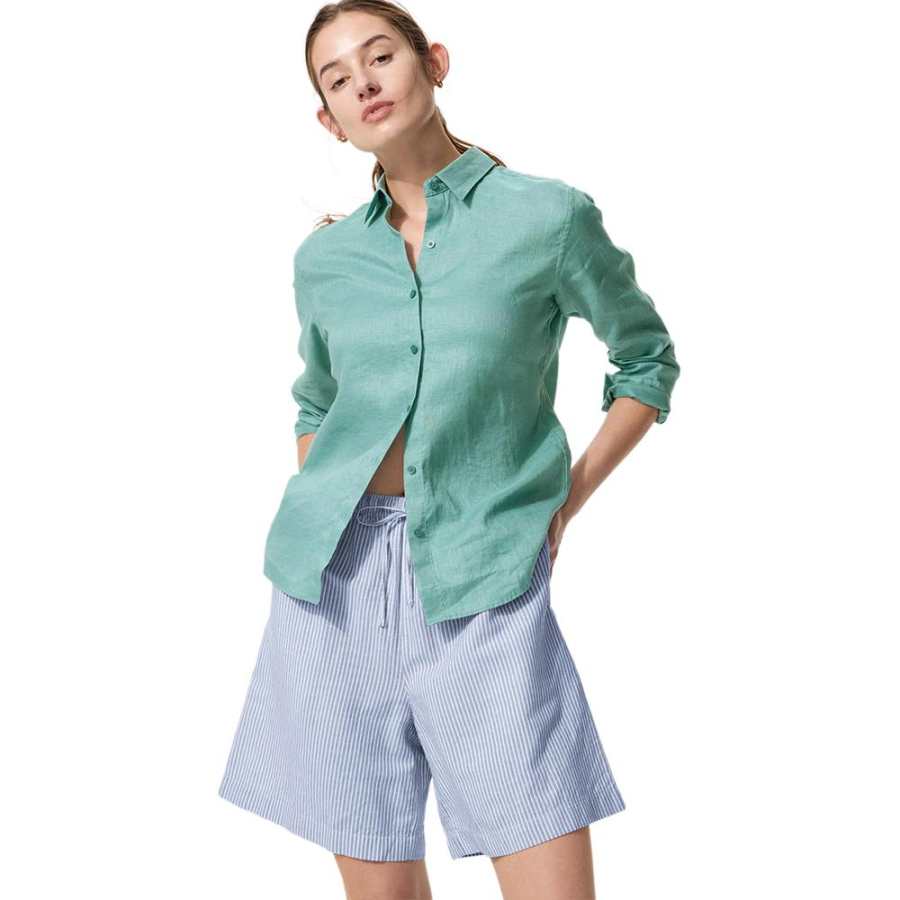 UNIQLO Casual Shorts Women's Moderate