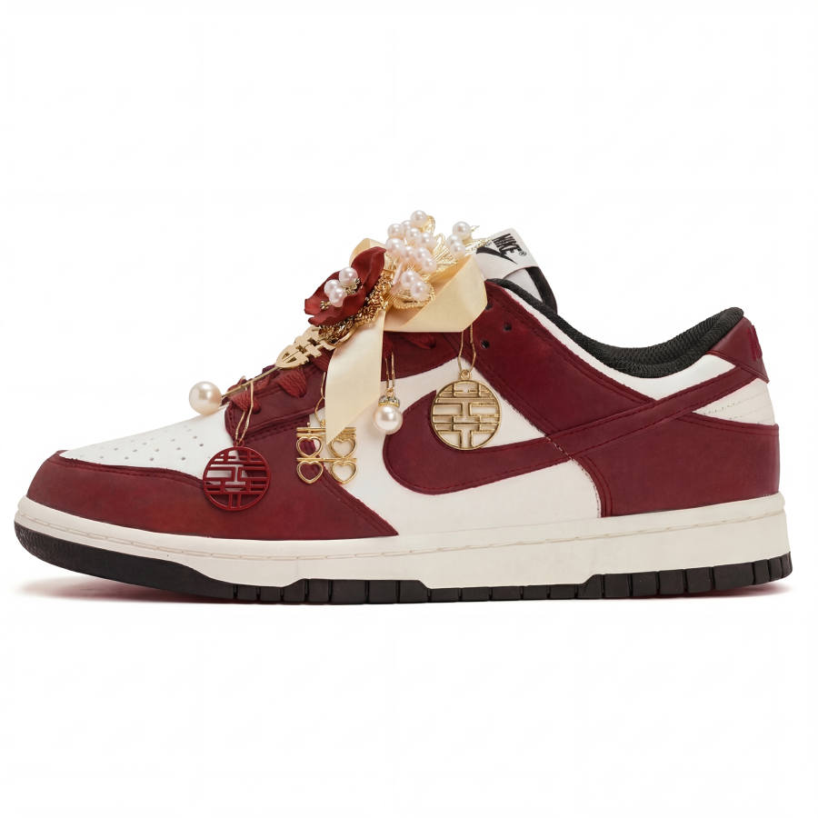 Nike Nike Dunk Formal Attire, Wedding Shoes, Eternal Love Abrasion Resistant Slip Resistant Low top Skateboard Shoes Unisex