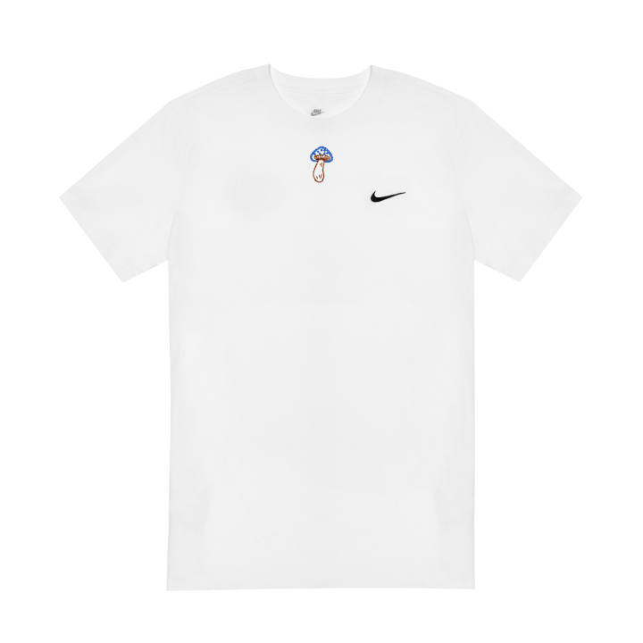 Nike Nike Sportswear T Shirts Unisex White Crew Neck Moderate Straight Fit
