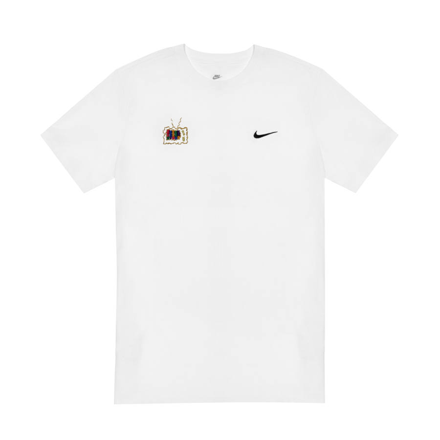 Nike Nike Sportswear T Shirts Unisex White Crew Neck Moderate Straight Fit