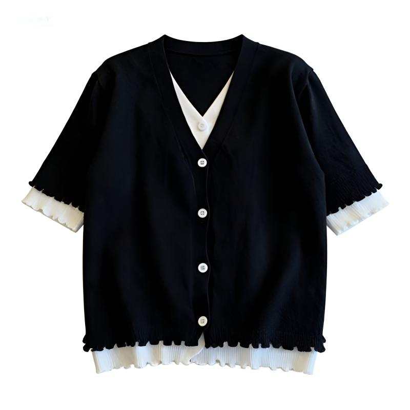 DUSHE T Shirts Women's Black V Neck Moderate Straight Fit