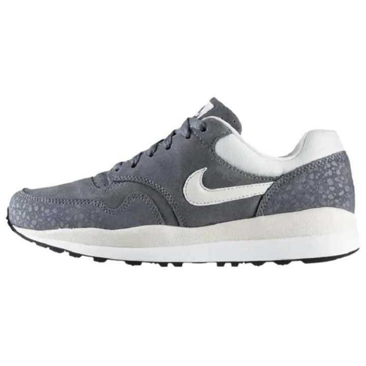 Nike Nike Air Safari Suede Casual Shoes Men's Gray