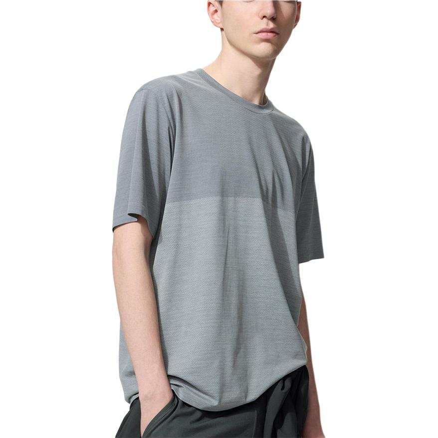 UNIQLO SS26 T Shirts Unisex Gray Crew Neck