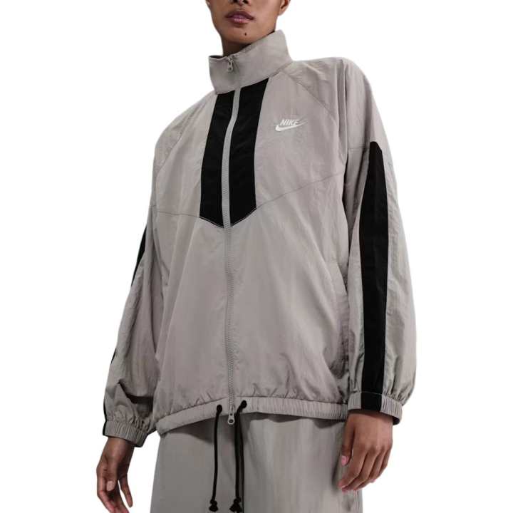 Nike Nike Sportswear Windrunner Jackets & Coats Women's