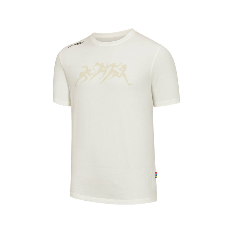 Saucony T Shirts Men's Cream White Crew Neck Moderate