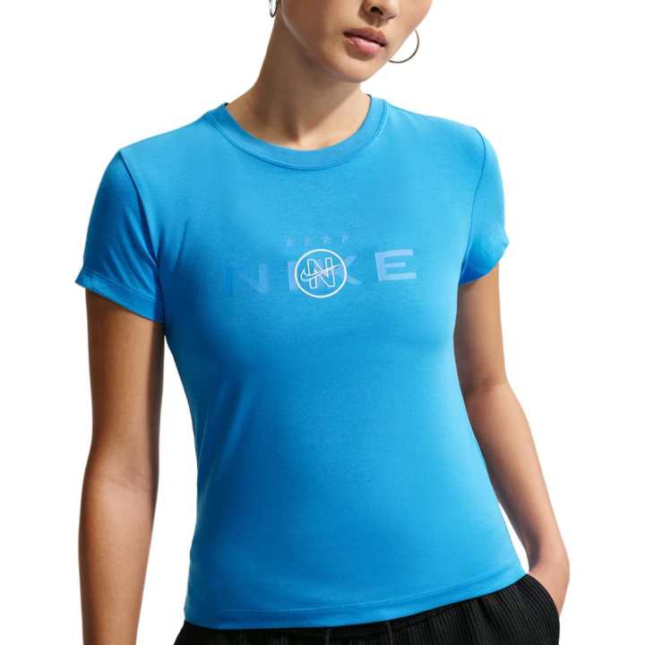 Nike Nike Sportswear Chill Knit Women's Mod-Cropped T-Shirt