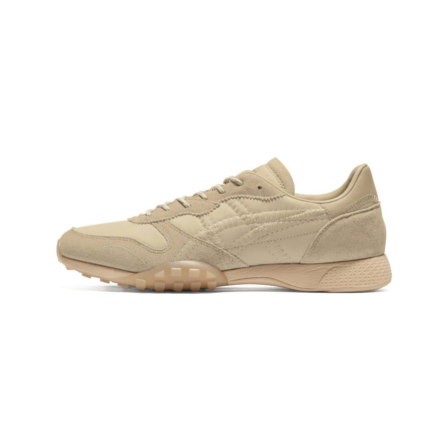 Onitsuka Tiger TRASPIKE Low top Casual Shoes Unisex Sand