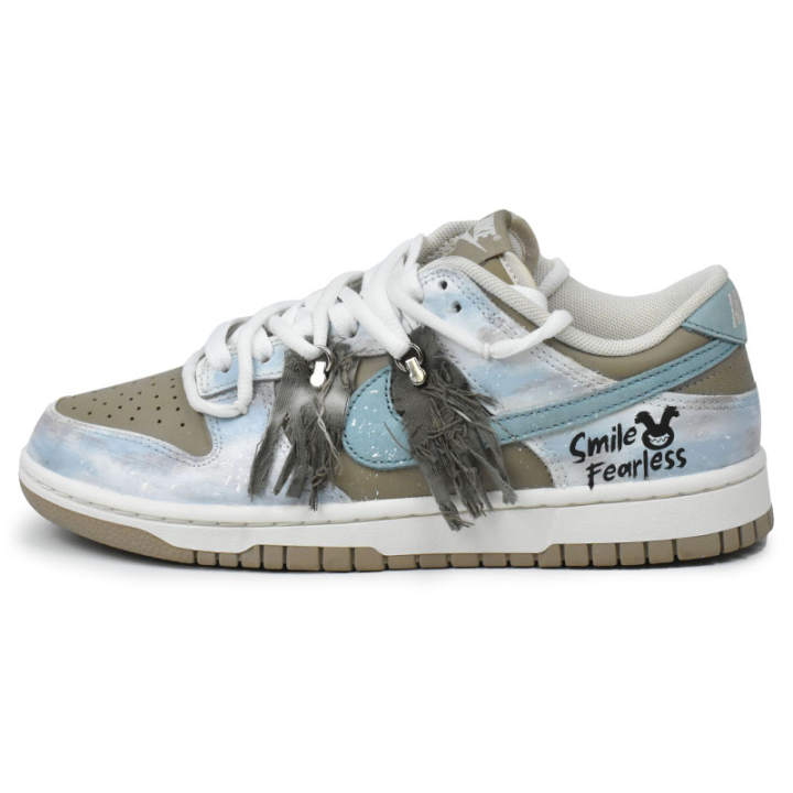 Nike Nike Dunk Abrasion Resistant Slip Resistant Low top Skateboard Shoes Men's Brown Blue White