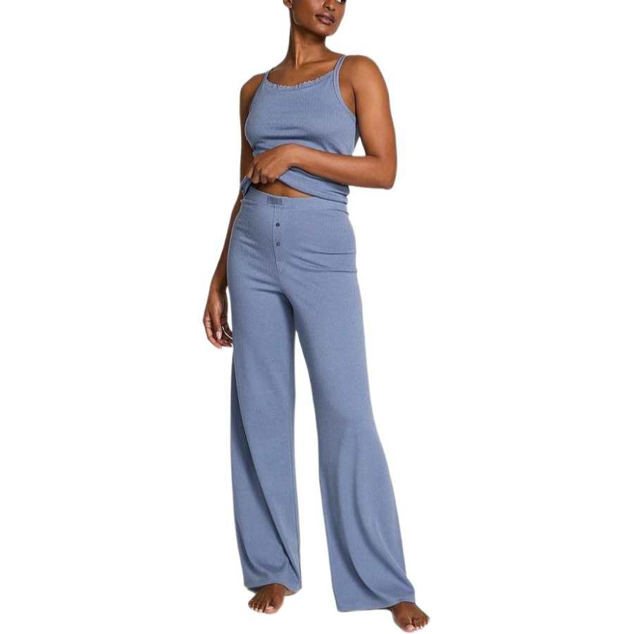 Victoria's Secret Pajama Set Women's