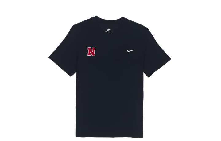 Nike Nike Sportswear T Shirts Men's Black Crew Neck Moderate Straight Fit