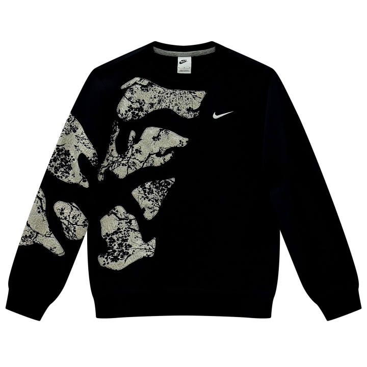 Nike Nike Club Sweatshirts Unisex Black Crew Neck Moderate