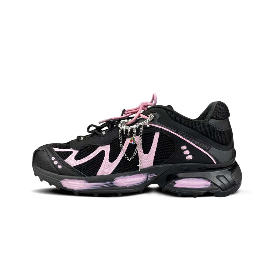 SALOMON XT WHISPER Low top Running Shoes Unisex Black Pink