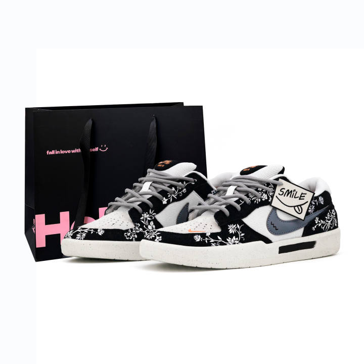 Nike Nike SB Force 58 Suede Slip Resistant Abrasion Resistant Low top Skateboard Shoes Men's Black White
