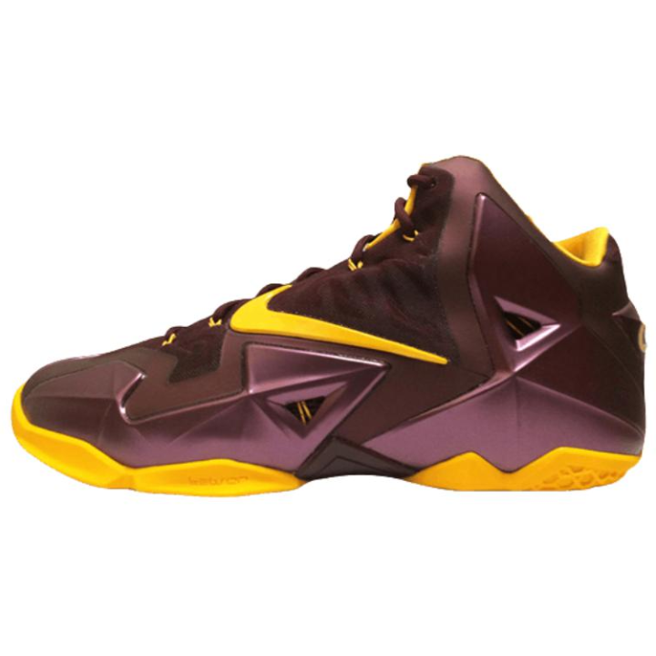 Nike Nike Lebron 11 'Christ The King Away'