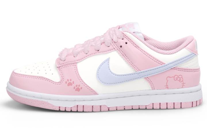 Nike Nike Dunk Low top Skateboard Shoes Women's Pink