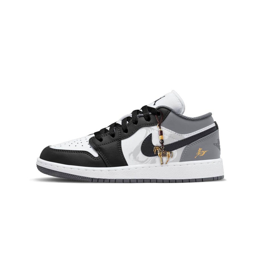 Jordan Jordan Air Jordan 1 Snowfall Quest Slip Resistant Abrasion Resistant Low top Children's Basketball Shoes Black Gray