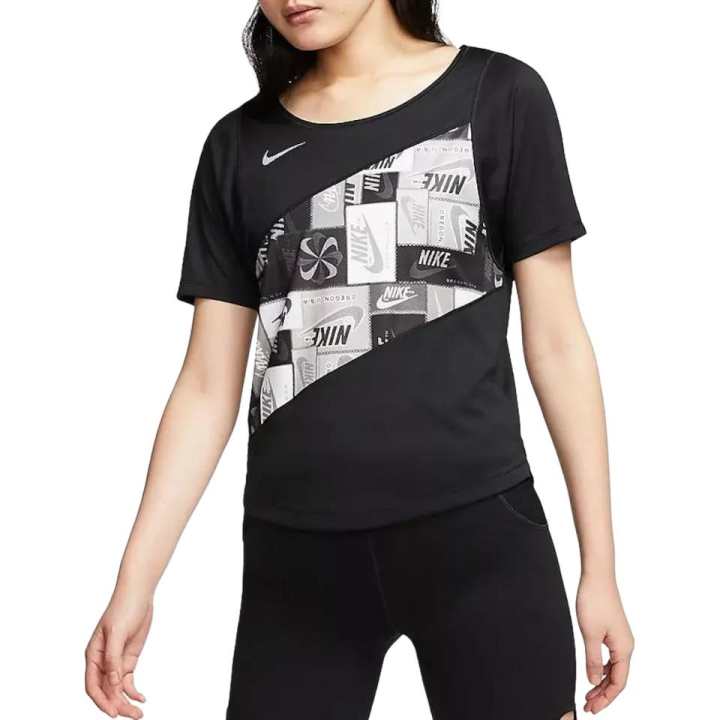 Nike Nike T Shirts Women's Black Crew Neck