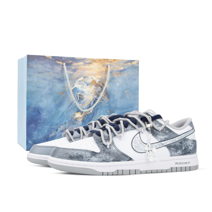 Nike Nike Dunk Monster Lab, Slightly Cold, Dark Fragrance Low top Skateboard Shoes Unisex White Blue Gray